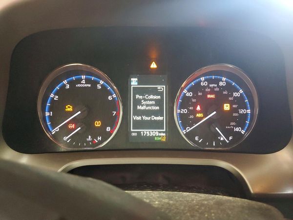 2016 TOYOTA RAV4 Limited (G Grade)