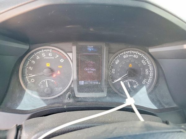 2018 TOYOTA TACOMA