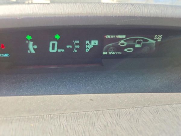 2014 TOYOTA PRIUS
