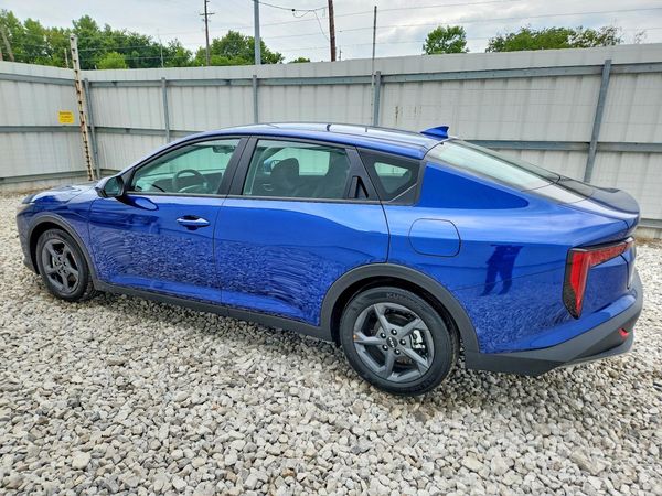 2026 KIA K4 LX, LXS