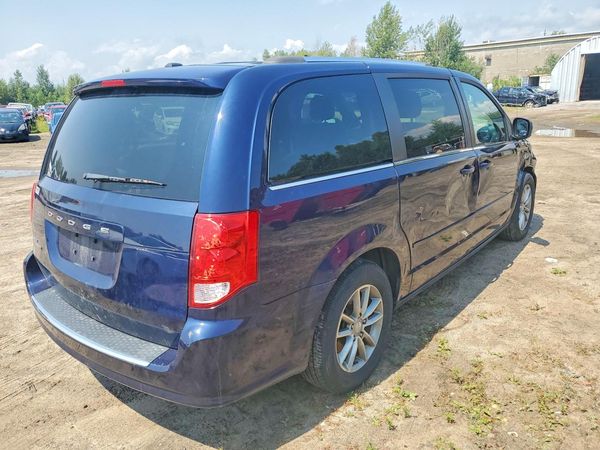 2015 DODGE GRAND CARAVAN SE