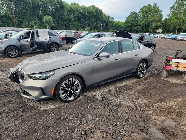 2024 BMW 530 xDrive