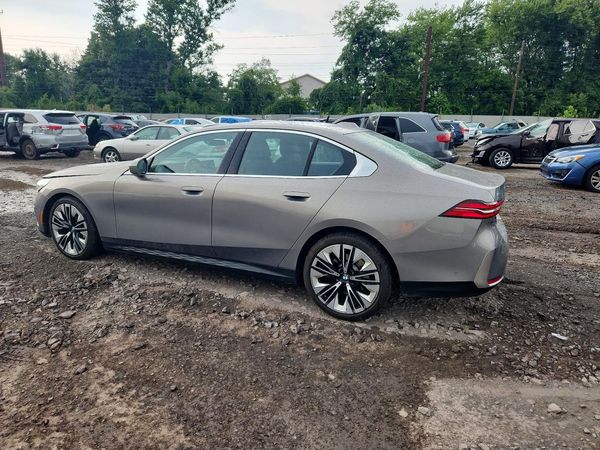 2024 BMW 530 xDrive