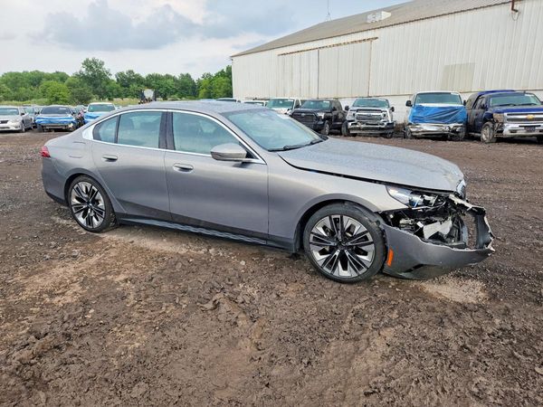 2024 BMW 530 xDrive