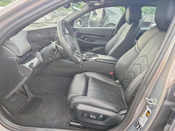 2024 BMW 530 xDrive