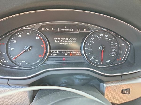 2017 AUDI A4 quattro Premium