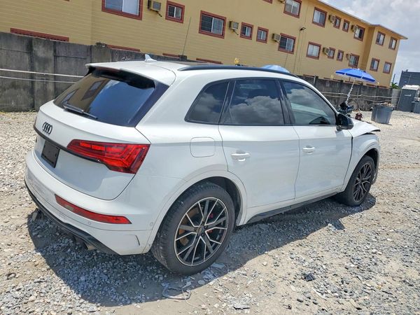 2024 AUDI SQ5