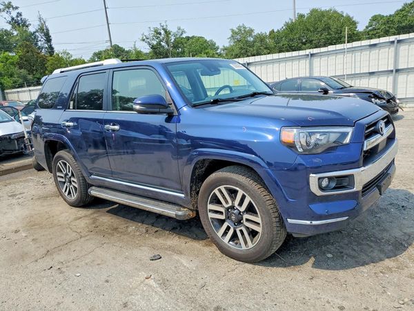 2023 TOYOTA 4RUNNER Limited