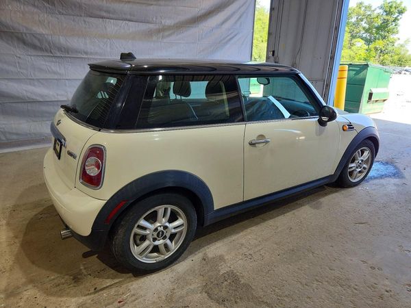 2013 MINI COOPER