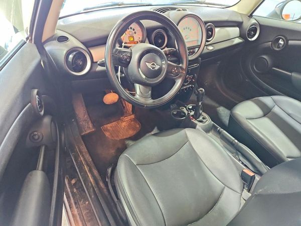 2013 MINI COOPER