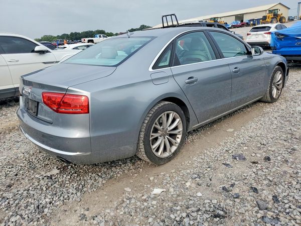 2013 AUDI A8