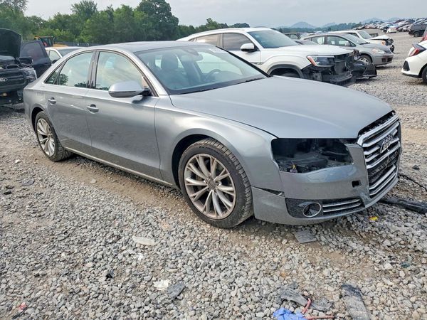2013 AUDI A8