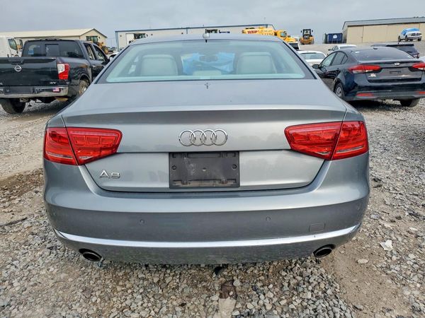 2013 AUDI A8