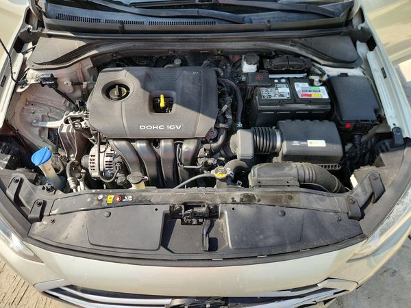 2018 HYUNDAI ELANTRA