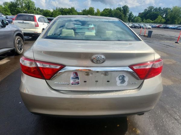 2015 TOYOTA CAMRY