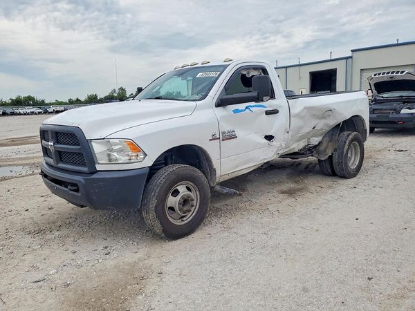 2016 RAM 3500 ST