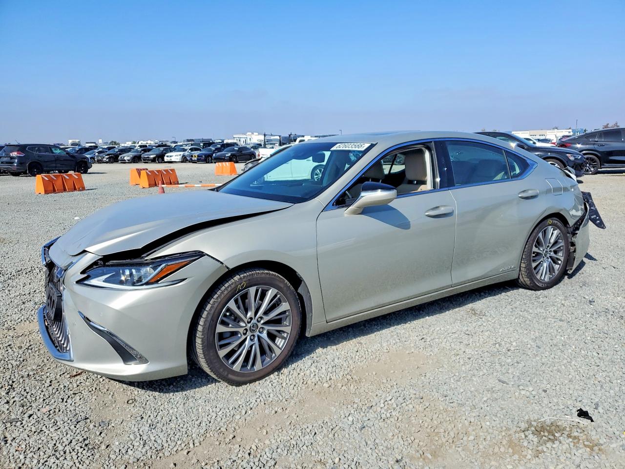 2021 LEXUS ES 300h Premium