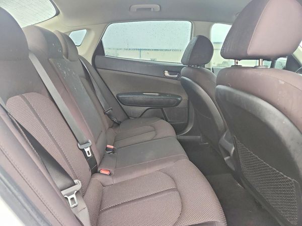 2019 KIA OPTIMA LX, S