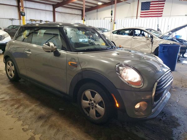 2016 MINI COOPER