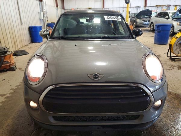 2016 MINI COOPER