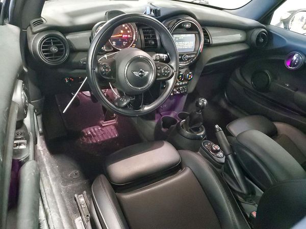2016 MINI COOPER