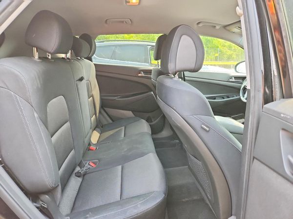 2016 HYUNDAI TUCSON