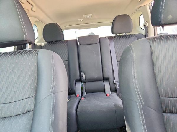 2019 NISSAN ROGUE — SUVN