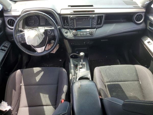 2018 TOYOTA RAV4 Adventure/XLE