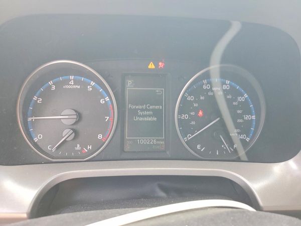 2018 TOYOTA RAV4 Adventure/XLE