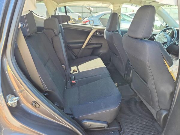 2018 TOYOTA RAV4 Adventure/XLE