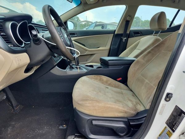 2015 KIA OPTIMA GL - Middle-low