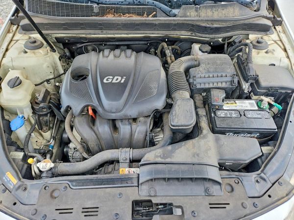 2015 KIA OPTIMA GL - Middle-low