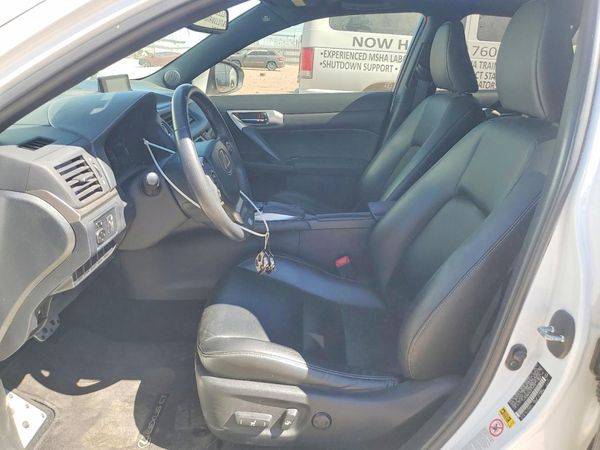 2014 LEXUS CT 200h