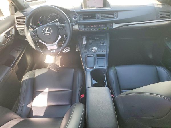 2014 LEXUS CT 200h