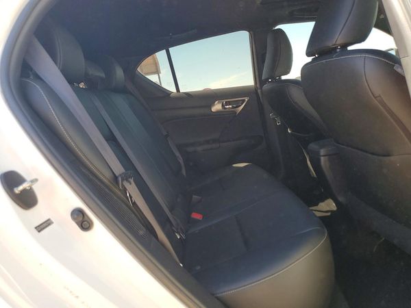2014 LEXUS CT 200h