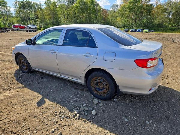 2012 TOYOTA COROLLA