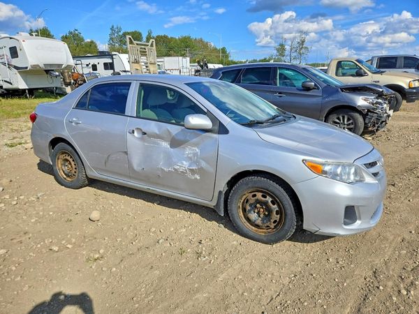 2012 TOYOTA COROLLA
