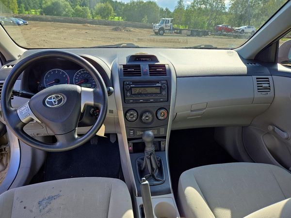 2012 TOYOTA COROLLA