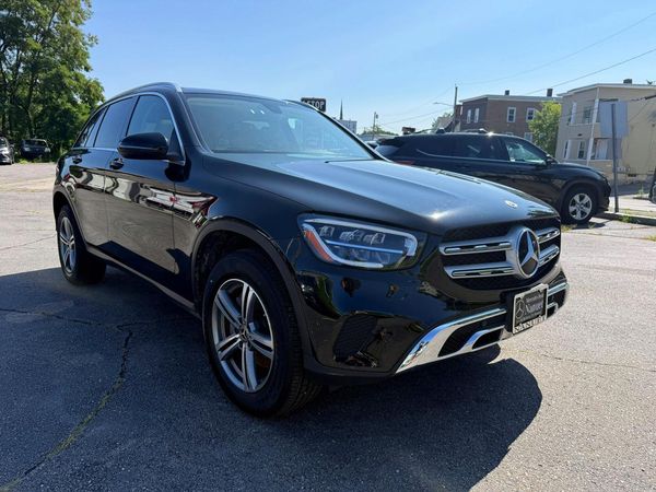 2021 MERCEDES-BENZ GLC