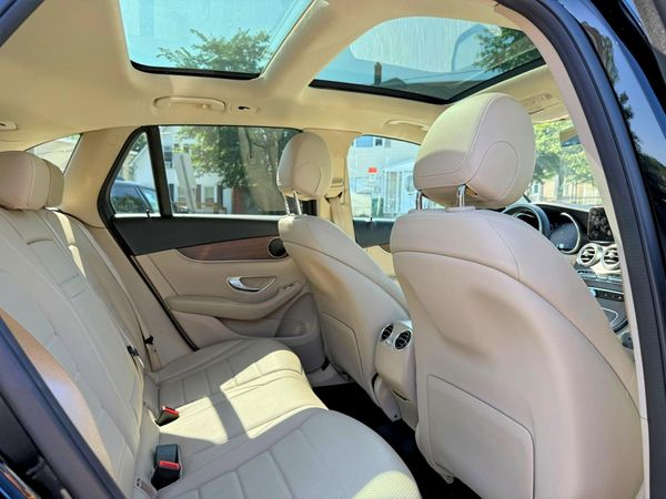 2021 MERCEDES-BENZ GLC