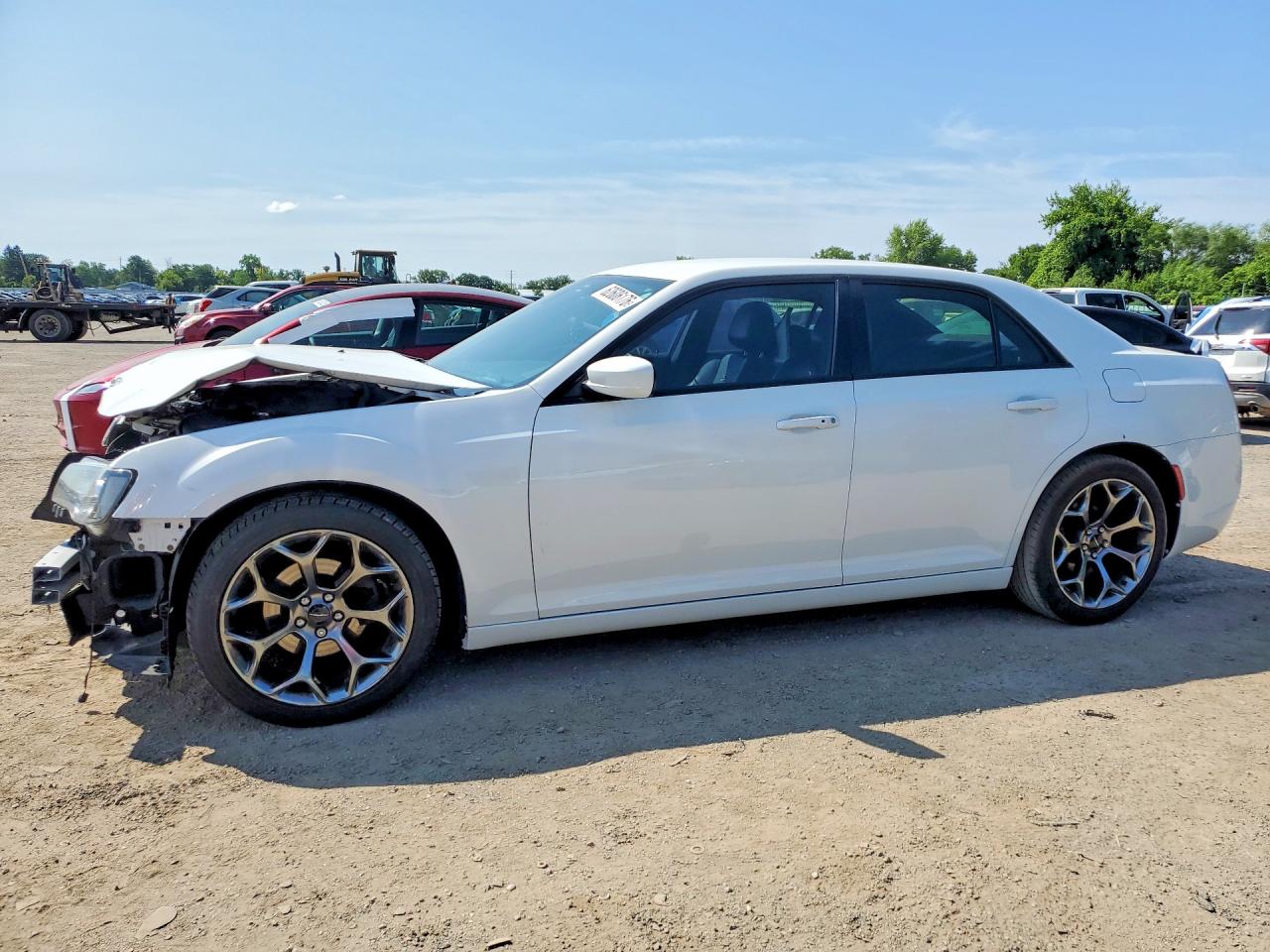 2015 CHRYSLER 300 300S — Front 3/4