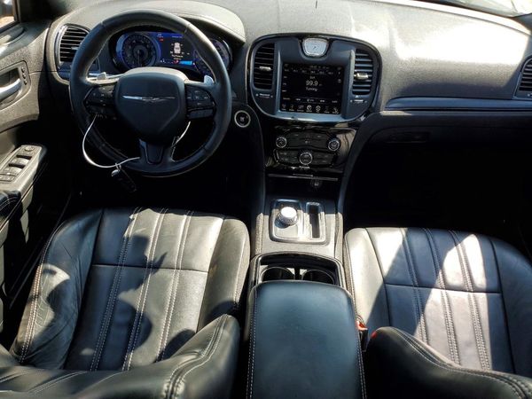 2015 CHRYSLER 300 300S — CKPT