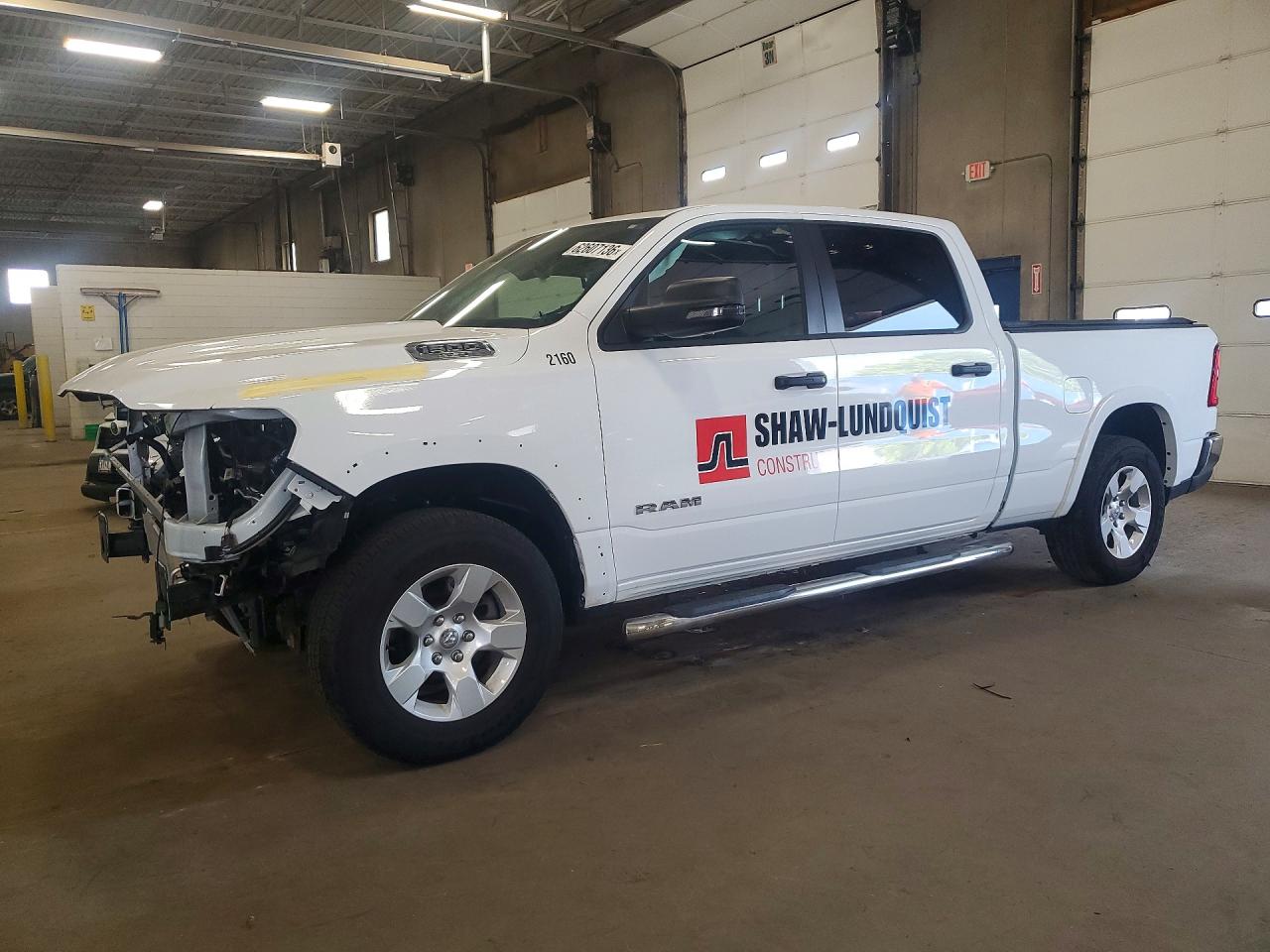 2025 RAM 1500 Big Horn/Lonestar