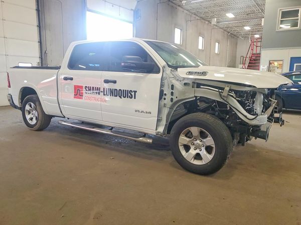 2025 RAM 1500 Big Horn/Lonestar