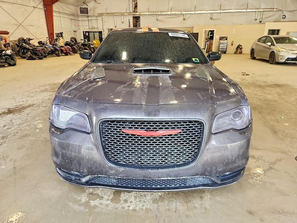 2016 CHRYSLER 300 300C