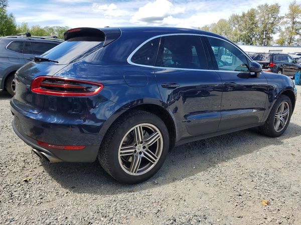2017 PORSCHE MACAN