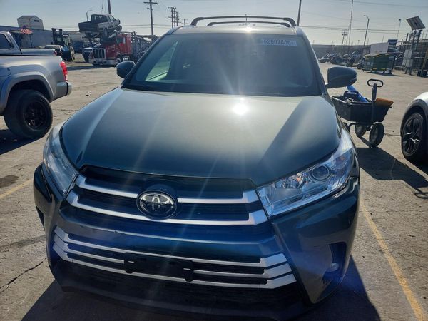 2019 TOYOTA HIGHLANDER SE/XLE