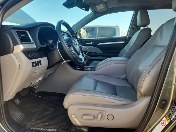 2019 TOYOTA HIGHLANDER SE/XLE