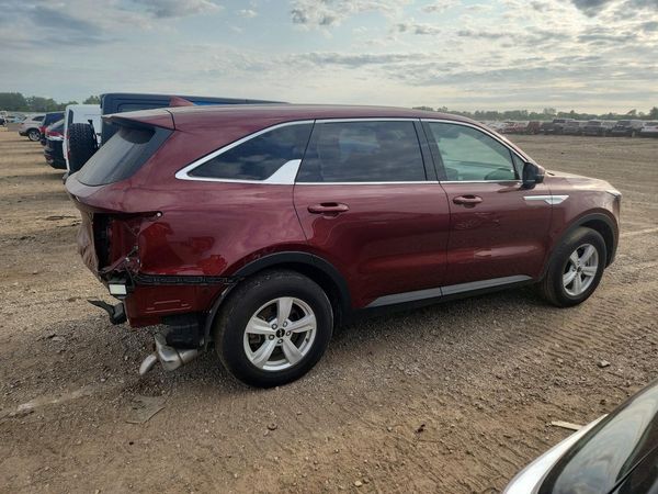 2025 KIA SORENTO LX