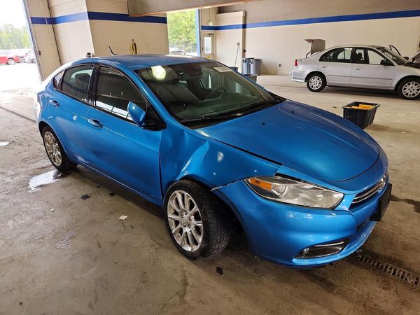 2016 DODGE DART